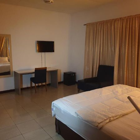Sakumono Fresh Air Lodge מראה חיצוני תמונה